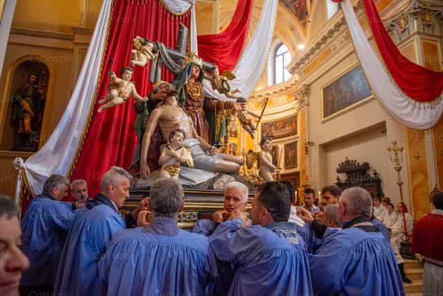 Devotion and Popular Tradition - Catholic stock images - Photo by Pierluigi Palazzi