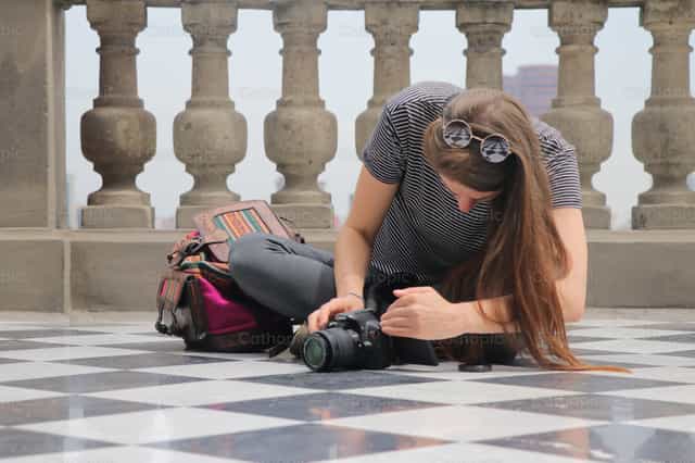 Take a picture - Banco de imágenes católicas - Fotografía por Saul Ibarra