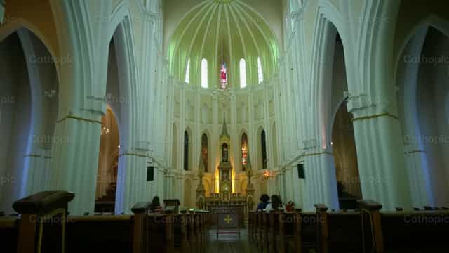 Interior de Iglesia - Banco de imágenes católicas
