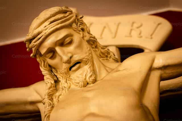 Rosto crucificado - Imagens católicas de stock