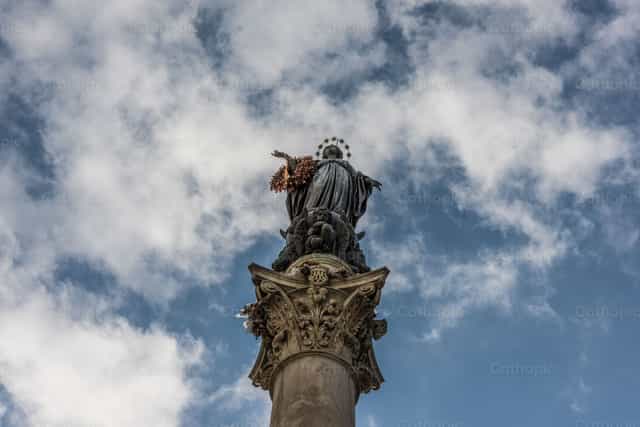 Birhen Maria, Reyna ng Langit - Mga Catholic stock image - Larawan ni Patricio Bringas Iturrioz, LC