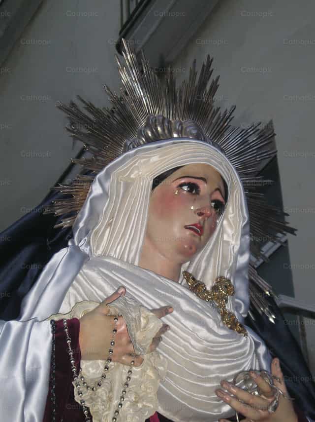 Madre dolorosa - Banco de imágenes católicas - Fotografía por psbr2