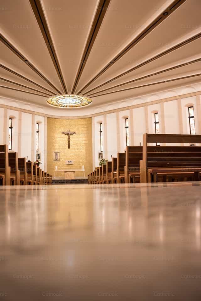 Belleza de interior de Capilla - Banco de imágenes católicas