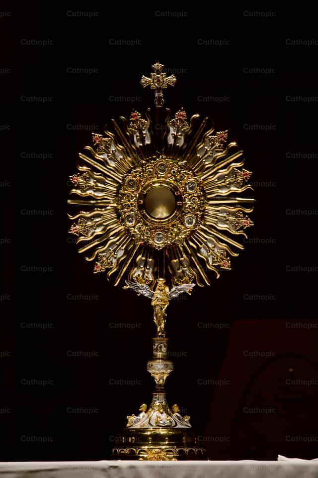 Ora santa - Immagini stock cattoliche