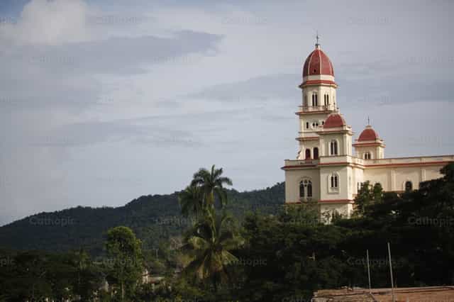 Dambana ng Mahal na Birheng Maria ng Kawanggawa ng El Cobre - Mga Catholic stock image - Larawan ni Yandry Fernández Perdomo