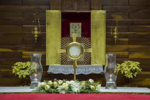 Santisimo Sacramento - Banco de imágenes católicas - Fotografía por Francisco De los Santos