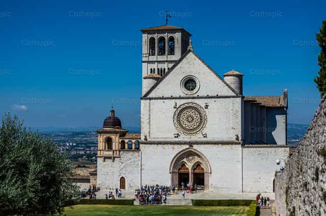 Basilica de San Francisco de Asis - Banco de imágenes católicas - Fotografía por Andrea Viglianco