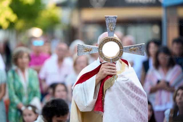 Procesión Corpus Christi - Banco de imágenes católicas - Fotografía por Iván W. Jaques