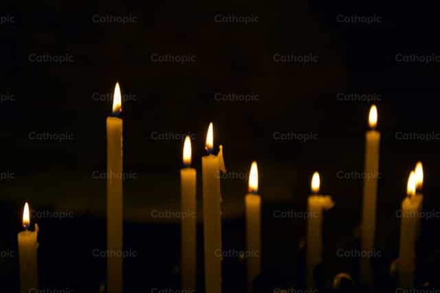 Prière - Images catholiques de stock