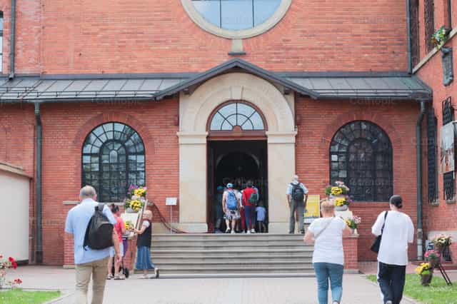 Capilla de la Divina Misericordia en Cracovia, Polonia - Banco de imágenes católicas - Fotografía por encaminados vamos