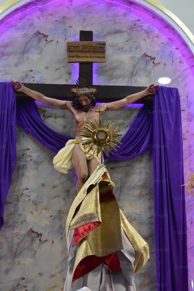 Eucharistische aanbidding - Katholieke stockfoto's