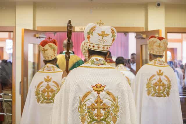 Sacerdote, profeta, rey - Banco de imágenes católicas