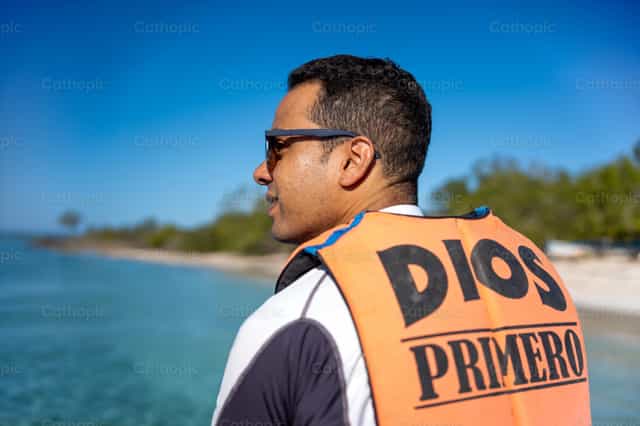 Dio al primo posto - Immagini stock cattoliche