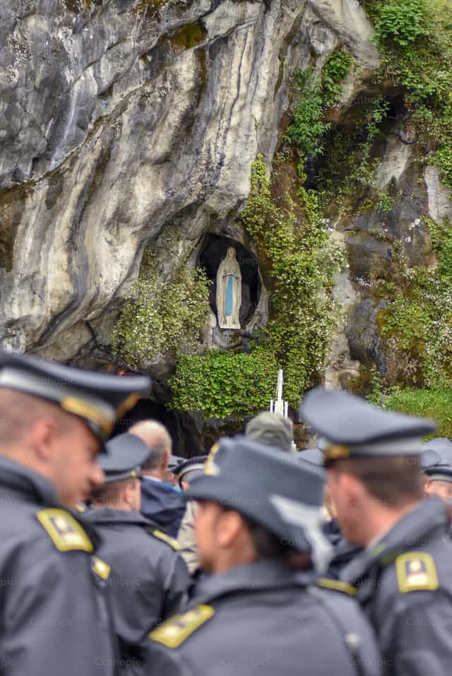 Lourdes - Mga Catholic stock image - Larawan ni Samuel Rufini