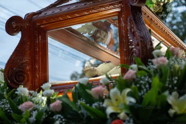 Pies del Sepultado - Banco de imágenes católicas