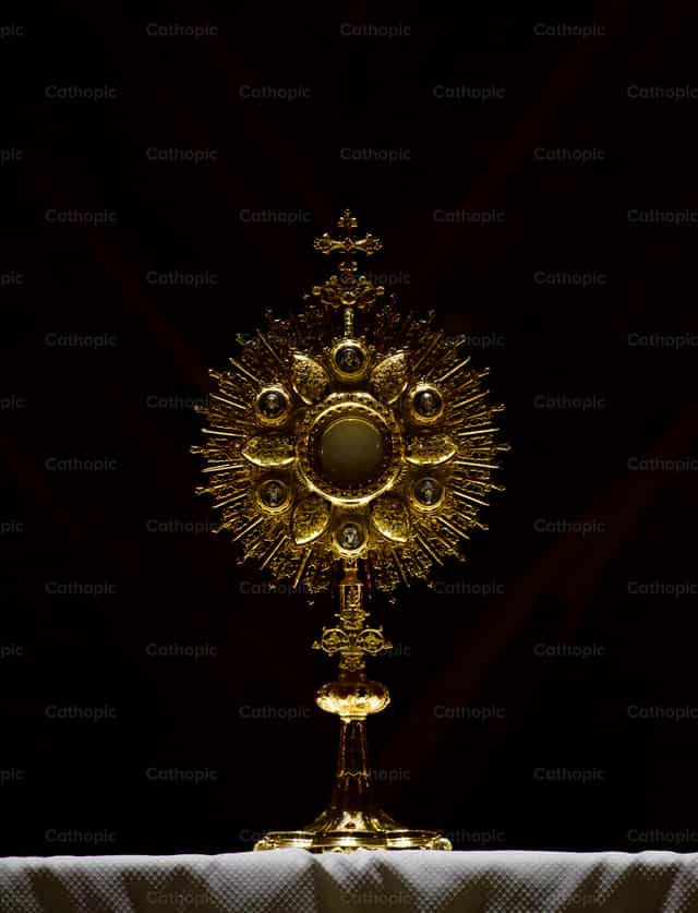 Ora santa - Immagini stock cattoliche