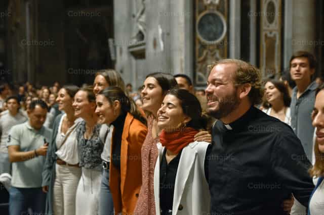 Eucharistische aanbidding in het Vaticaan - Katholieke stockfoto's