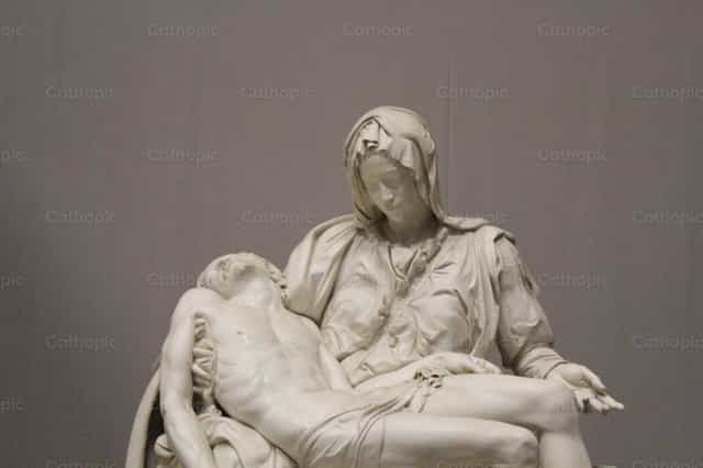 La Piedad - Banco de imágenes católicas - Fotografía por Ercaba Pavoniano