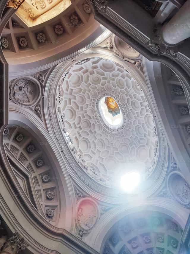 San Carlos de las Cuatro Fuentes - Banco de imágenes católicas - Fotografía por Marius Jocys