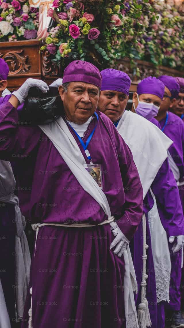 La dévotion - Images catholiques de stock - Photo de Alonso Calles