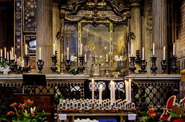 Igreja da Anunciação - Imagens católicas de stock