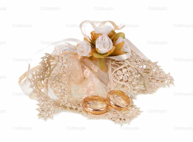 Anillos de Boda - Banco de imágenes católicas - Fotografía por Antonio Gravante