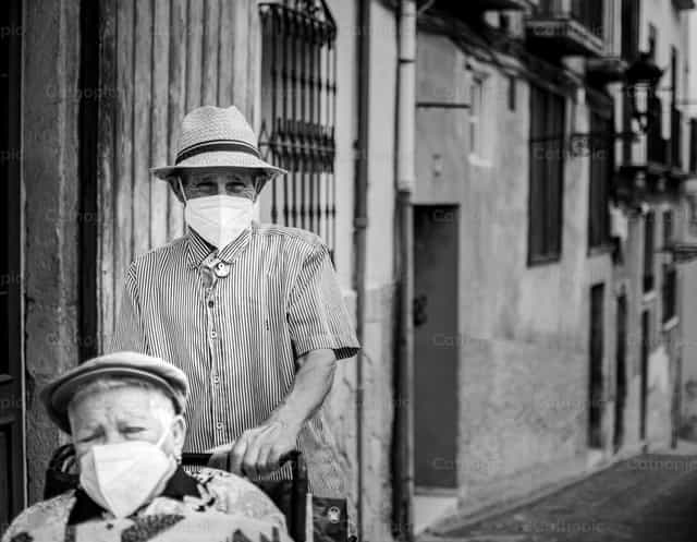 Confianza - Banco de imágenes católicas - Fotografía por Sergi Canal