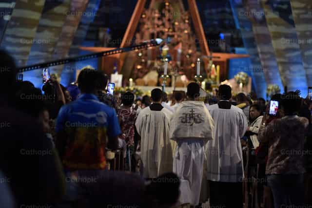 Basílica Nuestra Señora de la Altagracia - Banco de imágenes católicas