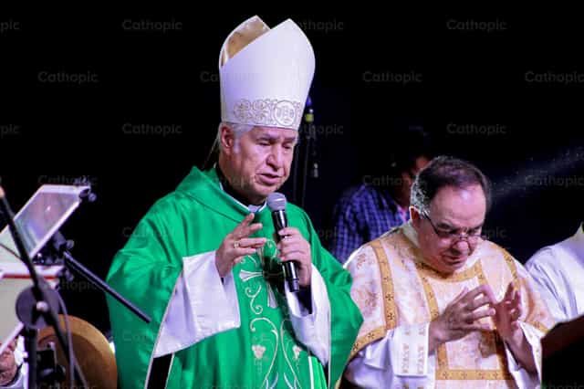 Iglesia y Vida - Banco de imágenes católicas