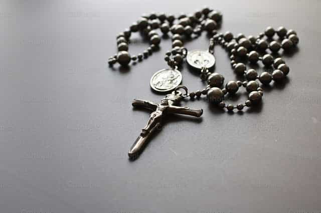 Terço - Imagens católicas de stock - Foto de Emy Abreu