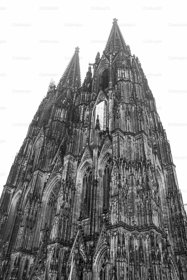 A Beleza do Gótico - Imagens católicas de stock