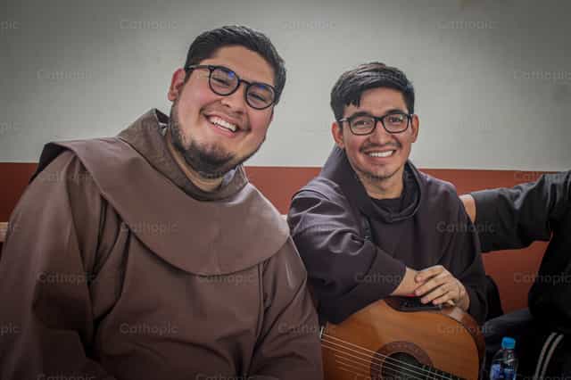 Vocación Franciscana - Banco de imágenes católicas - Fotografía por Enrique Casasola