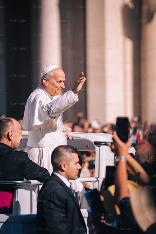 Papa León XIV - Banco de imágenes católicas