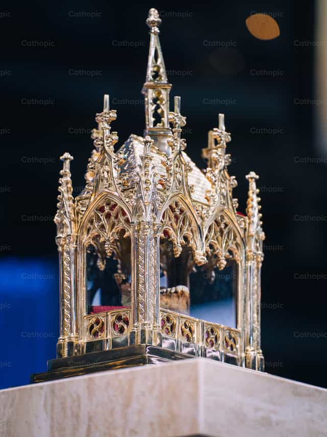 Reliquie del beato Fulton Sheen - Immagini stock cattoliche - Foto di Coffee With Damian