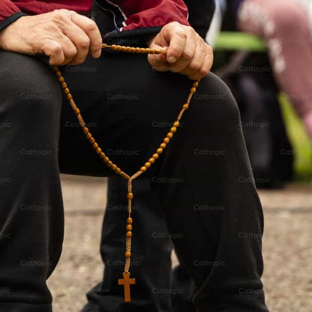 Sa Iyong mga Kamay - Mga Catholic stock image