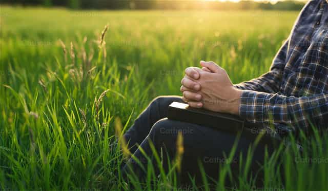 Panalangin sa Bukid kay Hesus - Mga Catholic stock image - Larawan ni Noemí Márquez