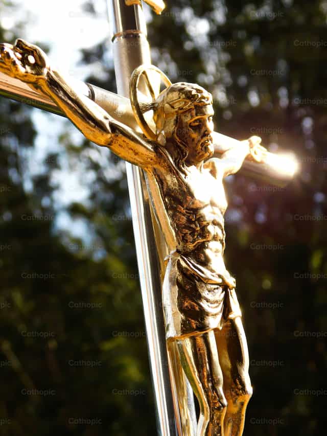 Jesus Crucificado - Banco de imágenes católicas