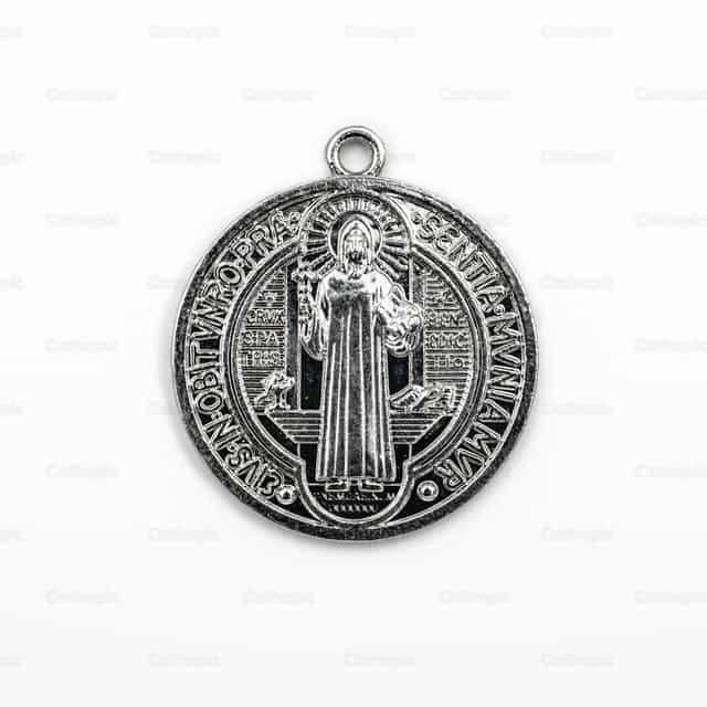 Medalha de São Bento - Imagens católicas de stock - Foto de Jakov Pleše