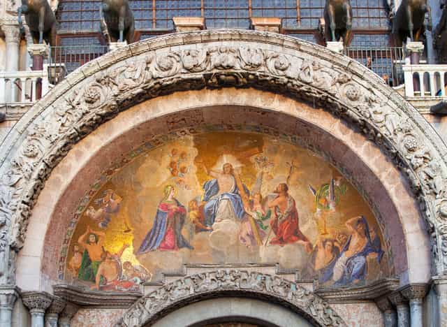 Catedral Basílica Patriarcal de San Marcosw - Banco de imágenes católicas