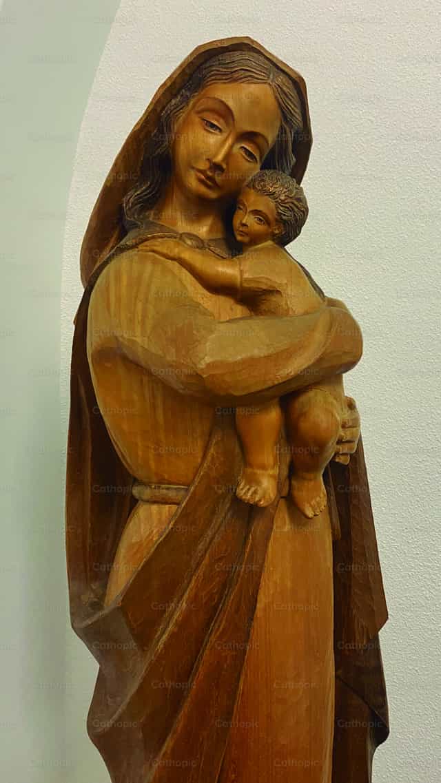 Virgen y Madre - Banco de imágenes católicas