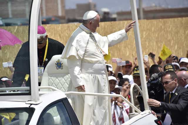 Papa Francisco en el barrio Buenos Aires, Perú - Banco de imágenes católicas