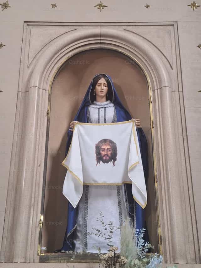 Santa Mujer Verónica - Banco de imágenes católicas - Fotografía por Irene Maciá Doménech