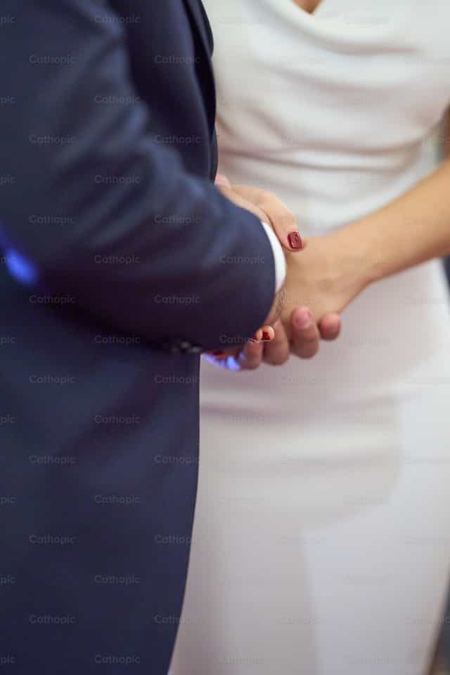 Consentimiento matrimonial - Banco de imágenes católicas - Fotografía por Iván W. Jaques