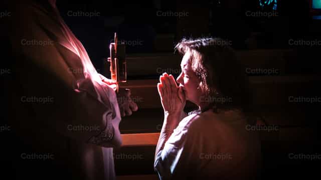 Adoracion Eucaristica - Banco de imágenes católicas