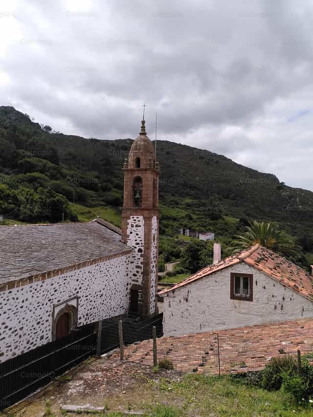Iglesia de San Andrés de Teixido - Banco de imágenes católicas