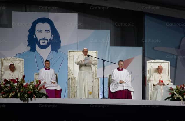 Papa Francisco en la JMJ Panamá 2019 - Banco de imágenes católicas