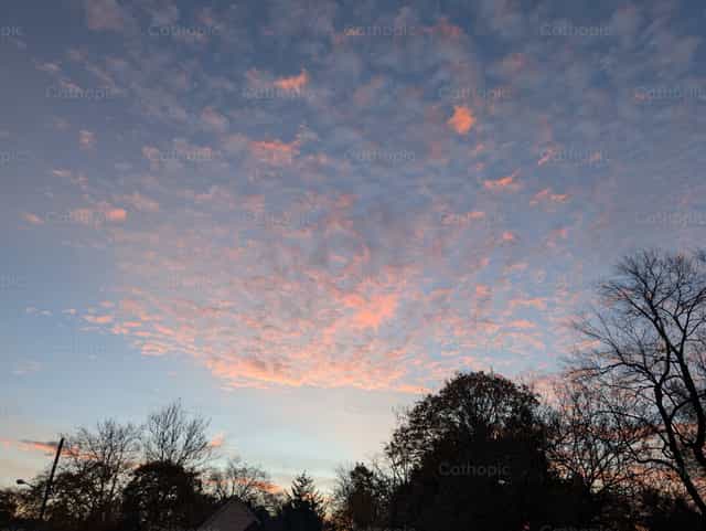 Atardecer - Banco de imágenes católicas