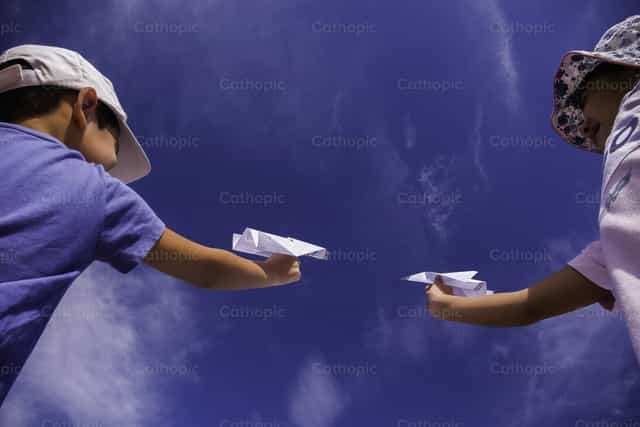 Vuelo a la eternidad - Banco de imágenes católicas
