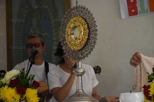Santisimo Sacramento - Banco de imágenes católicas