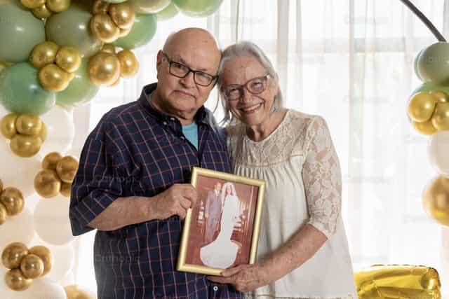 50 Aniversario de Bodas - Banco de imágenes católicas